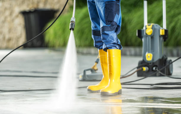 Best Commercial Pressure Washing  in Altamont, IL