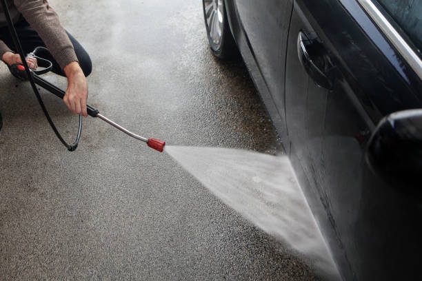Best Concrete Pressure Washing  in Altamont, IL